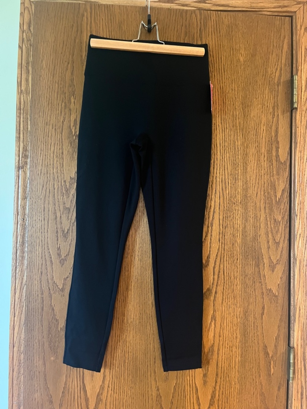 Spanx Petite shape Everyday Casual Black Leggings